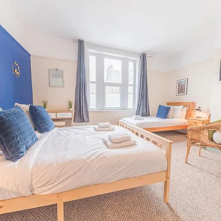 Hébergement de vacances Central Location 5 Private Ensuite Bedrooms Great For Work Or Play